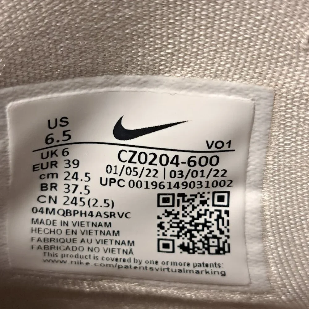 Nike Kyrie Infinity 1 world 1 people basketball shoes in light soft pink sweet b